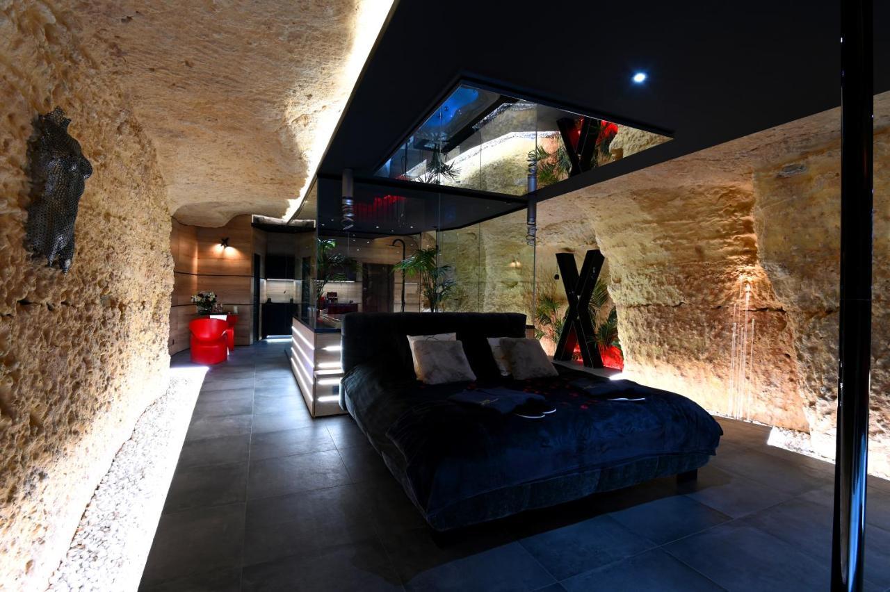 Omira - Nuits D'Exception & Spa Tours Exterior photo